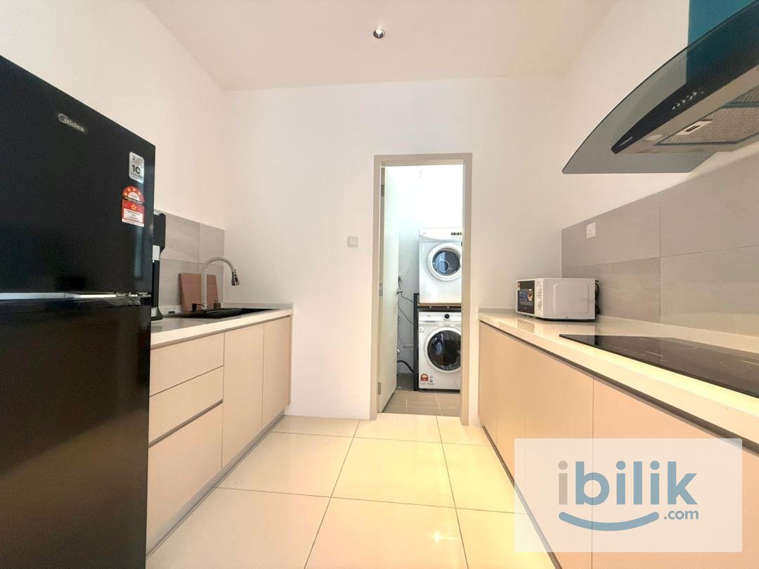 Cozy Clean Middle Room for Rent @ Vivo Executive Apartment, Batu Kawan - Image 4