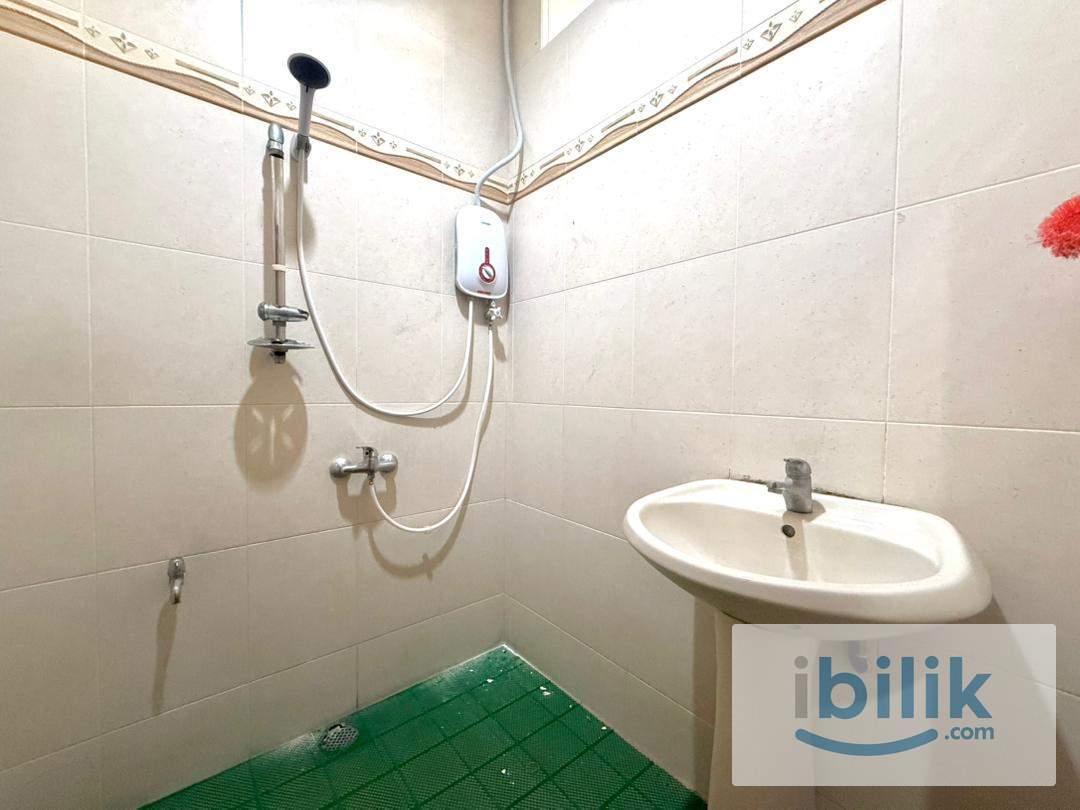Cozy Room for rent @ Raja Uda Shop Lot, Butterworth - Image 7