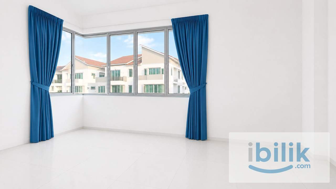 Cozy Large Master Room at Carnation Villa, Bukit Minyak - Image 8