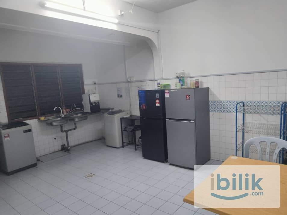 Bilik Single Air Con Di Bangsar Lorong Maarof KL  - Image 3