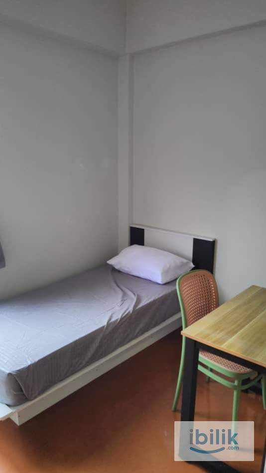 Bilik Single Berhawa Dingin – SERI KEMBANGAN - Image 1