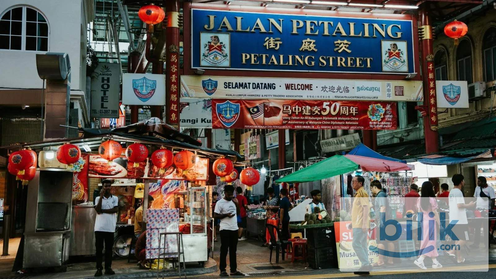 🔥 Twin Bed with attached  Bathroom @ CHINA TOWN INN, Petaling Street KL 🔥 - Image 3