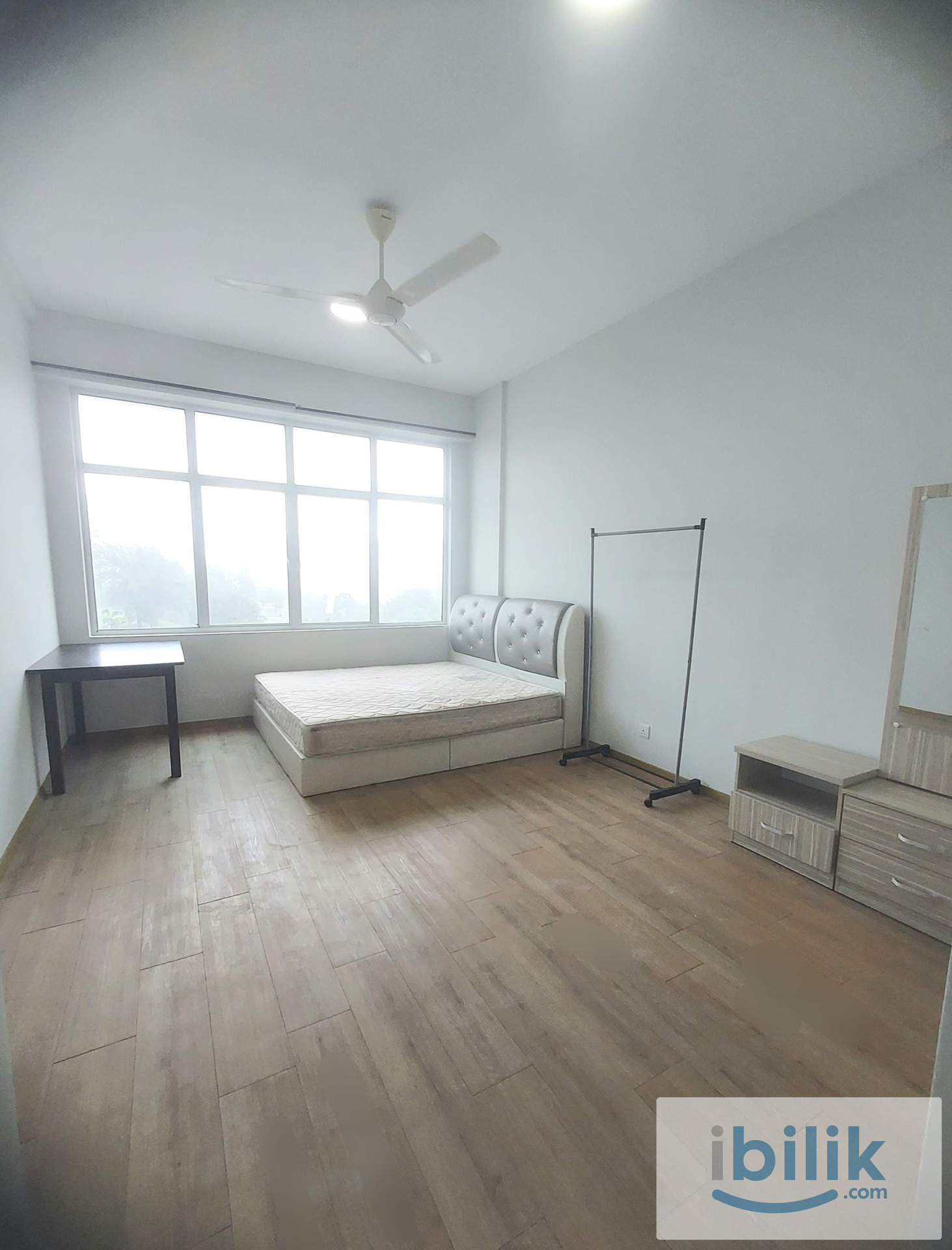SPACIOUS Masteroom at JELUTONG D MANSION near 📍LamWahEe 📍TheLightCity 📍Egate - Image 1