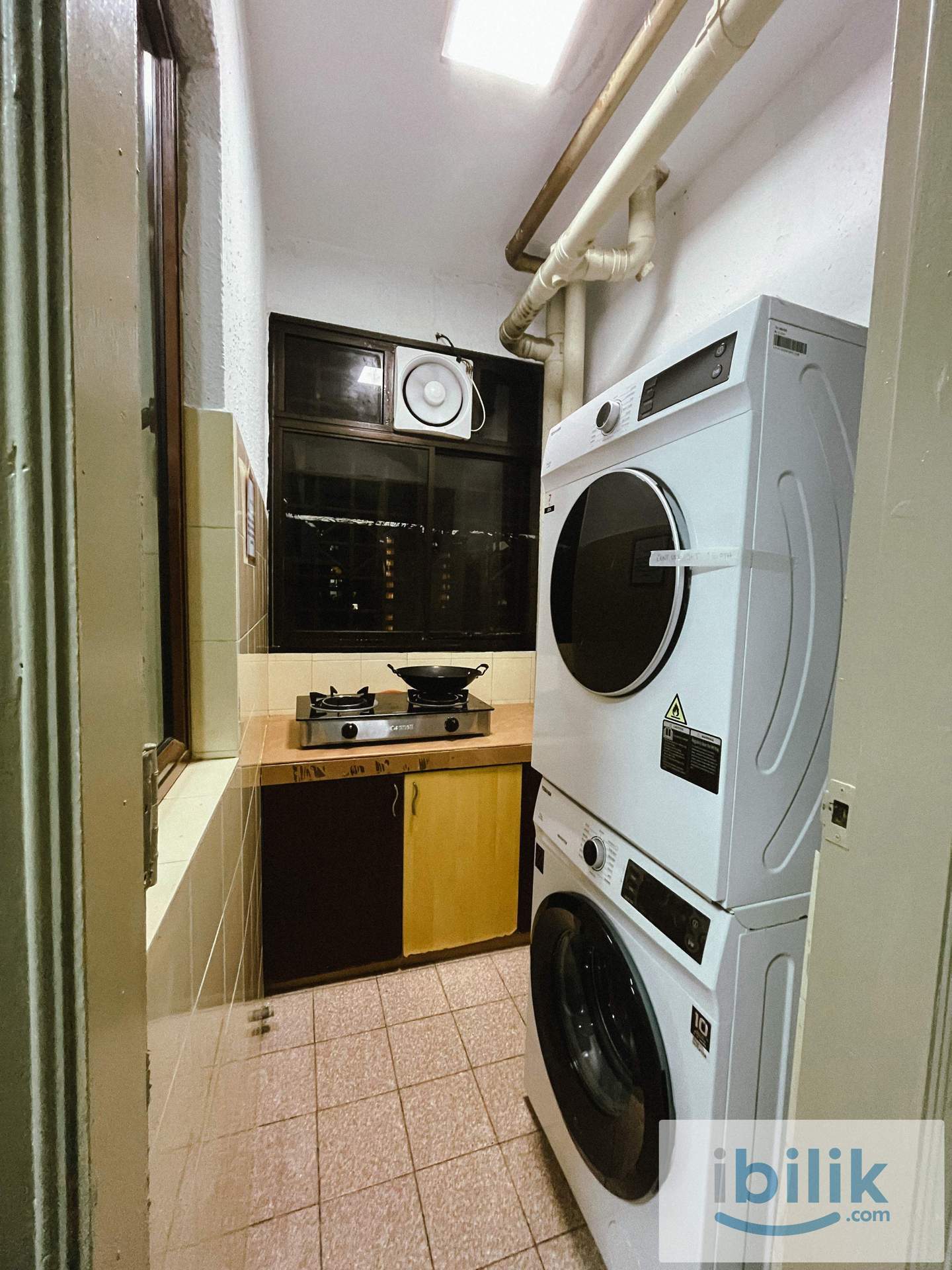 PREMIUM ROOM FOR RENT 9MIN WALK TO MRT - Image 5