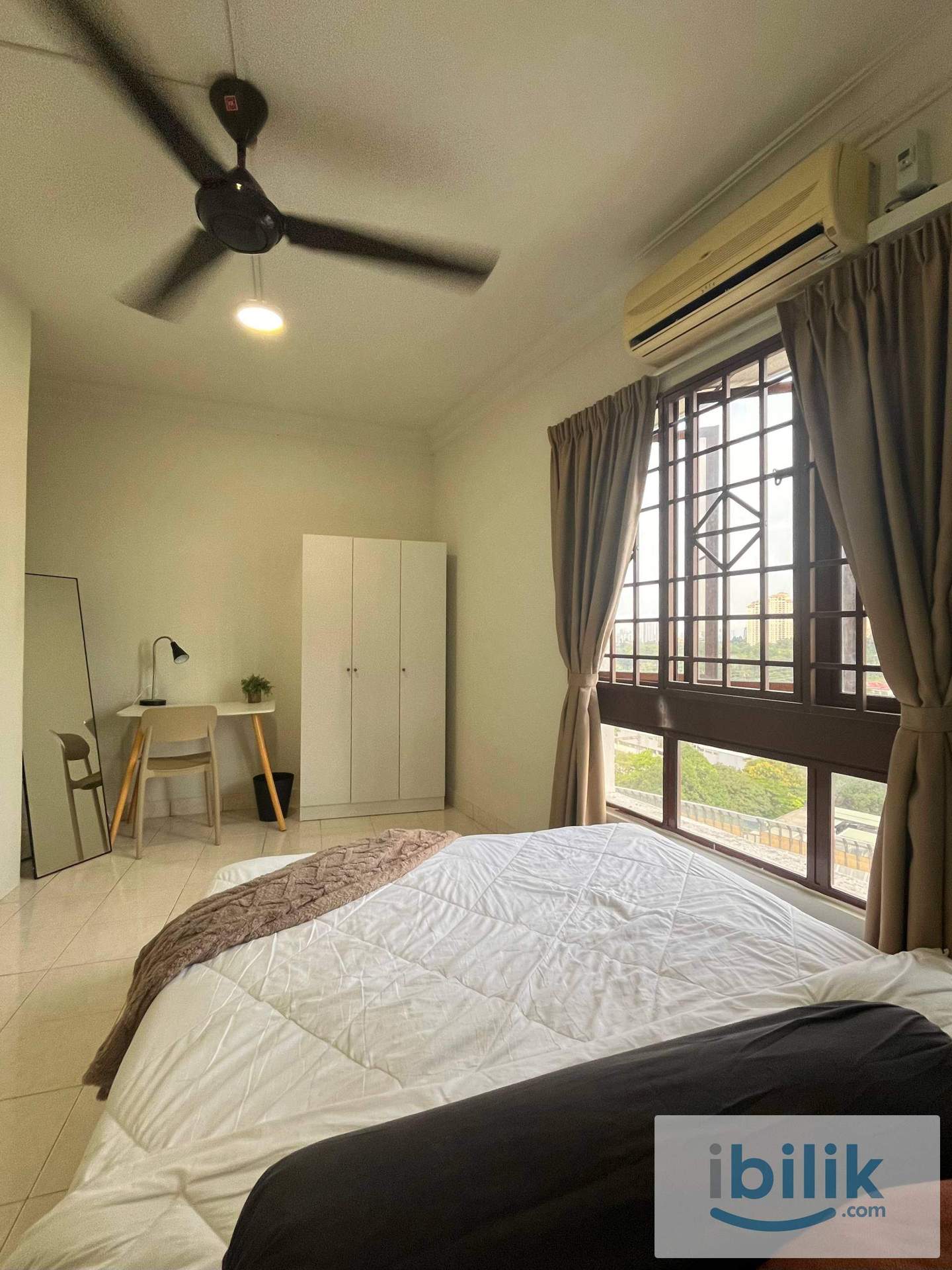 PREMIUM ROOM FOR RENT 9MIN WALK TO MRT - Image 1