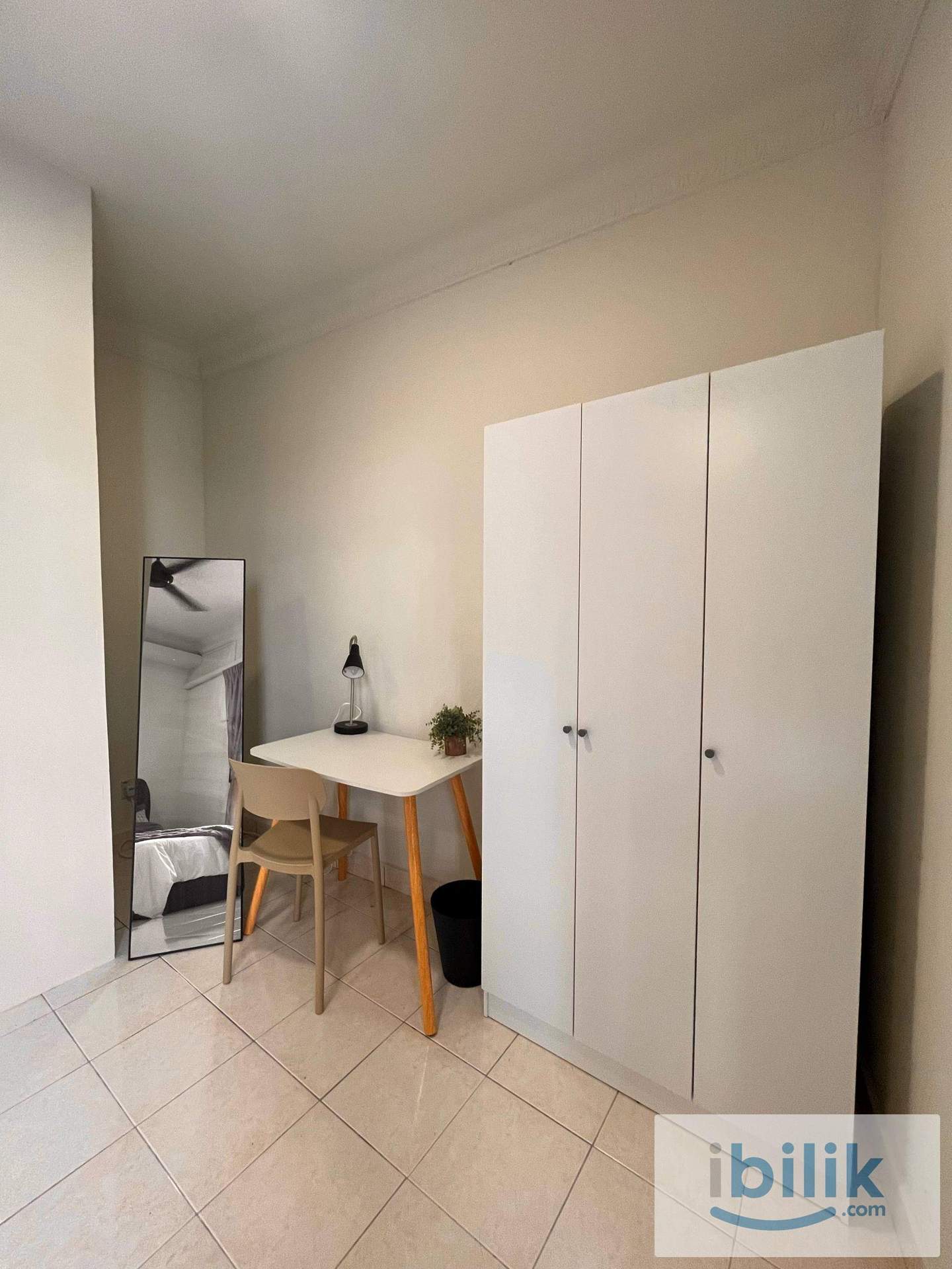 BILIK SEWA MINIMALIST (A/C/Queen Bed/Dryer) - Image 2