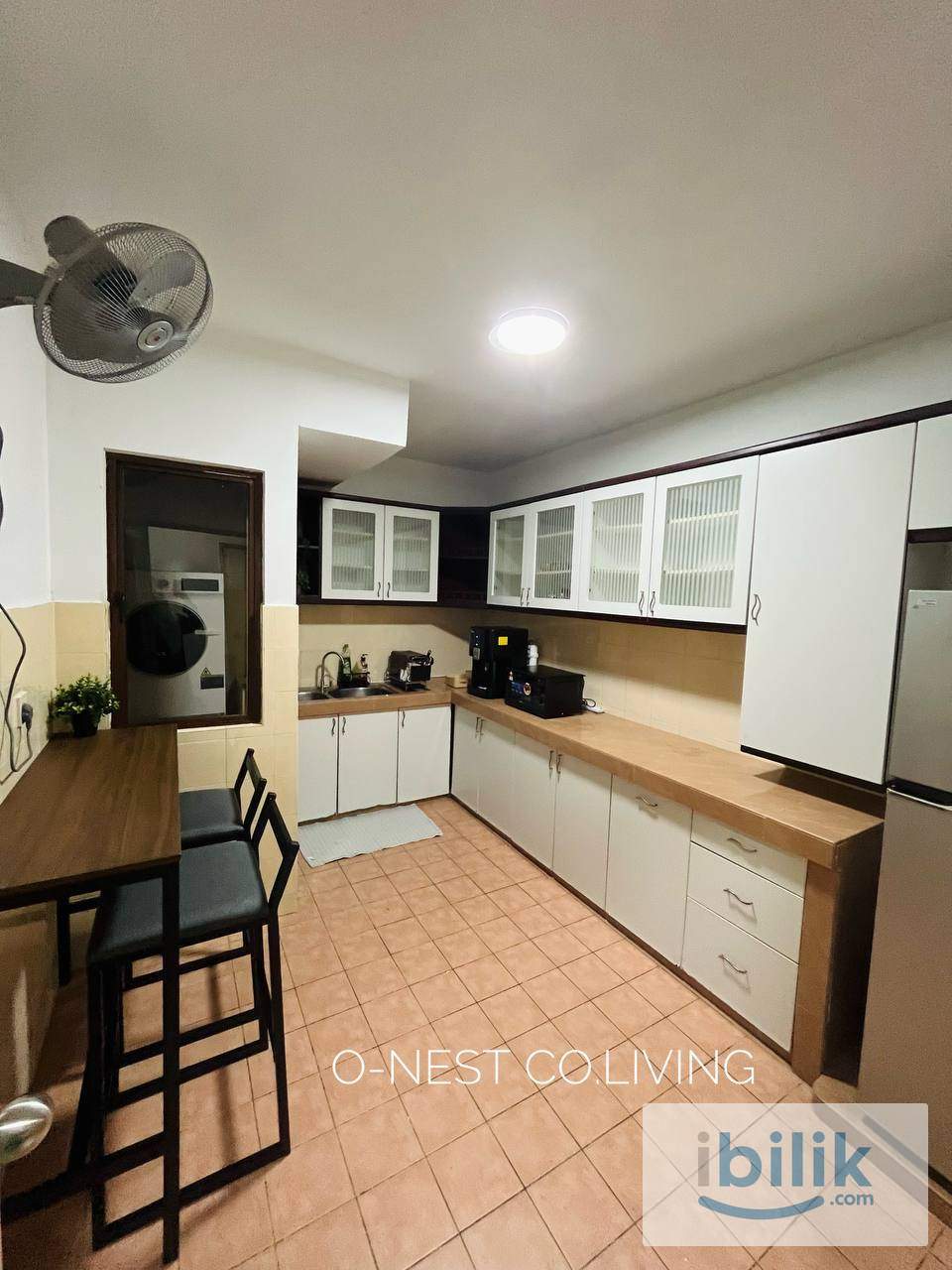 BILIK SEWA MINIMALIST (A/C/Queen Bed/Dryer) - Image 5