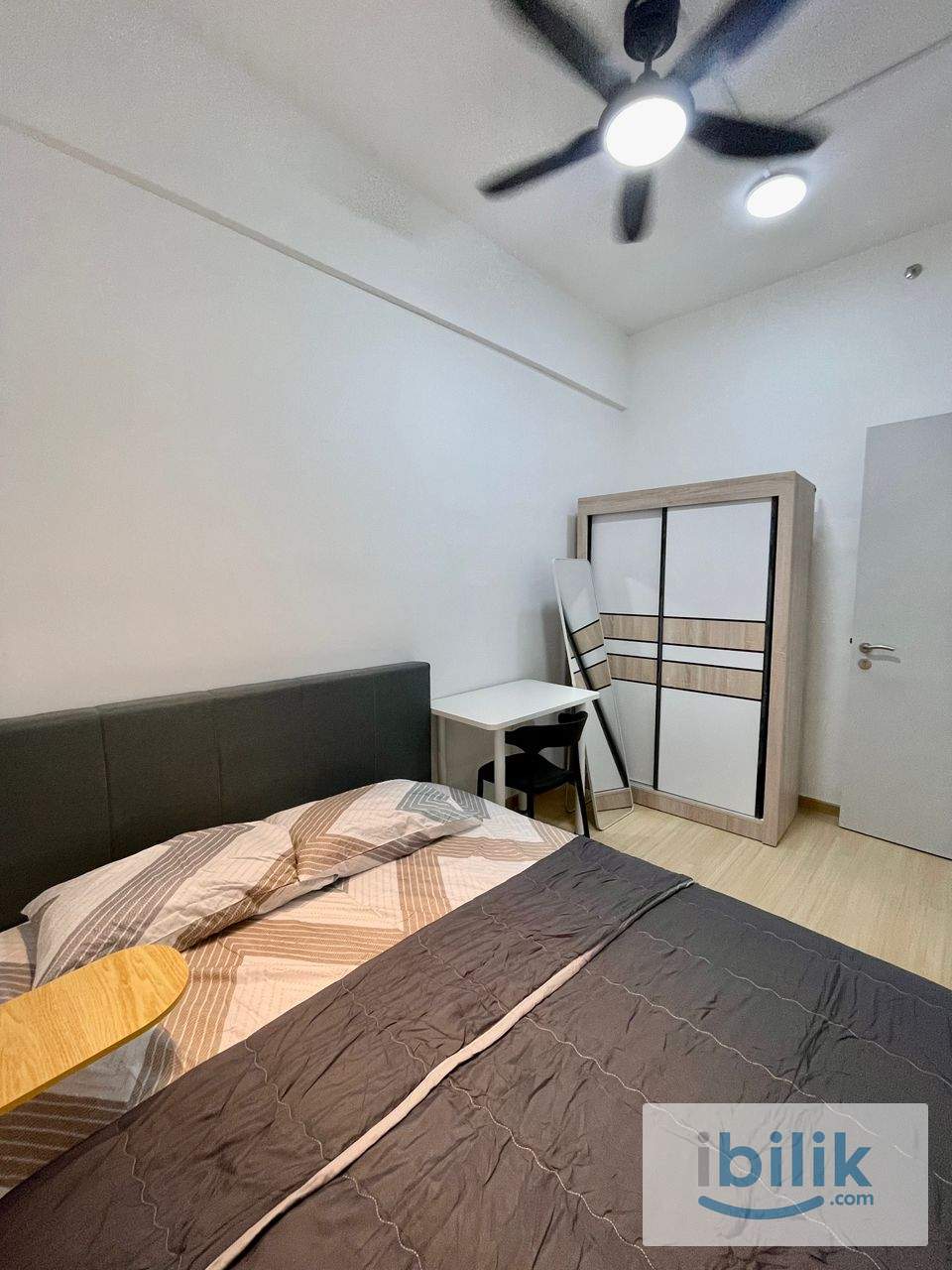 BeCentral2 @ i-City Mall t @ Male Unit @ Condo for Rent @ Smart Lock - Image 4