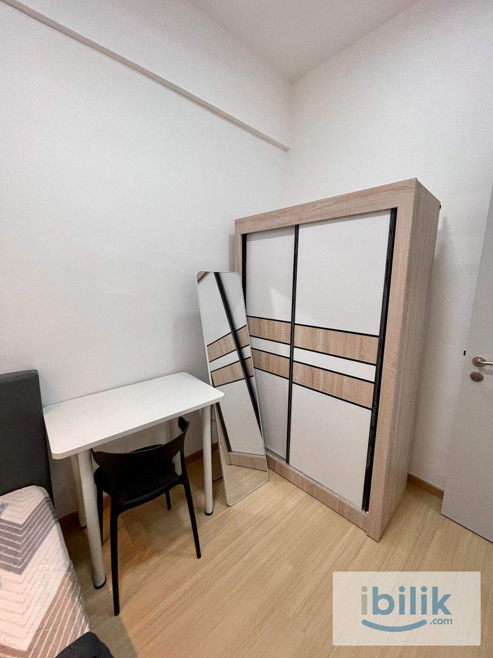 BeCentral2 @ i-City Mall t @ Male Unit @ Condo for Rent @ Smart Lock - Image 5