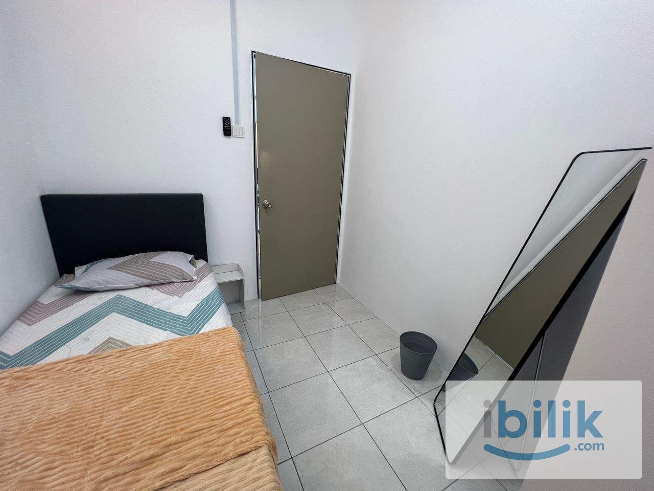 Fully Furnished Room for Rent @ Female Unit @ Youth City Residence Nilai @  Immediate Move In - Image 1
