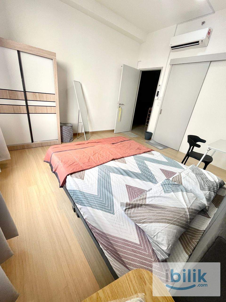 BECENTRAL 2 @ FEMALE MUSLIM UNIT @ 3 MINS WALKING I-CITY MALL @  CONDO FOR RENT - Image 2