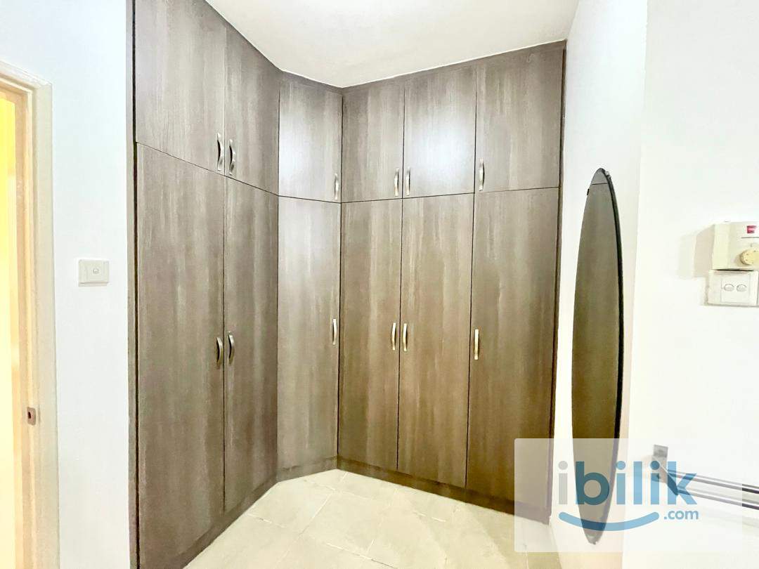 Newly Furnished Master King  Bedroom to Rent @ Casa Indah 2 @ Keyless Room @ Smart Lock Room & Main Entrance @ Mix Unit - Image 8