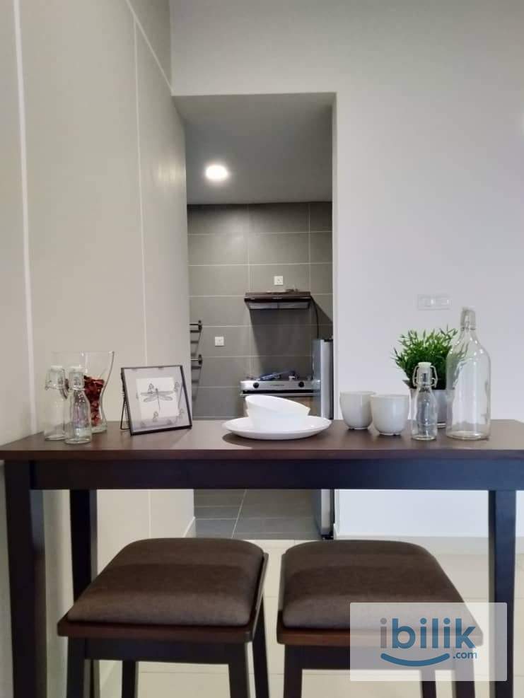 👩‍🦰 All Female Medium Room at 7 Tree Seven Residence, Tmn Koperasi Cuepacs, Kajang 🚌 Shuttle Van 🚃 MRT Bukit Dukung - Image 6