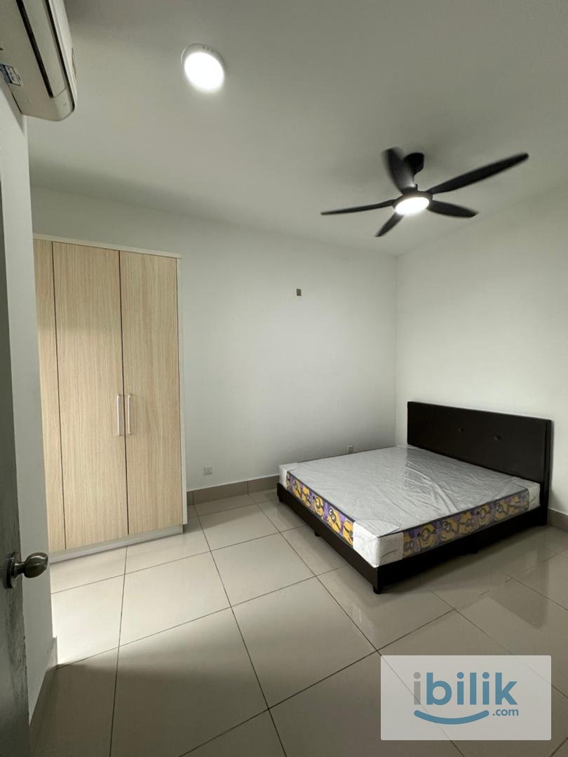 Razak City Fully Furnish Master Room For Rent - Image 1