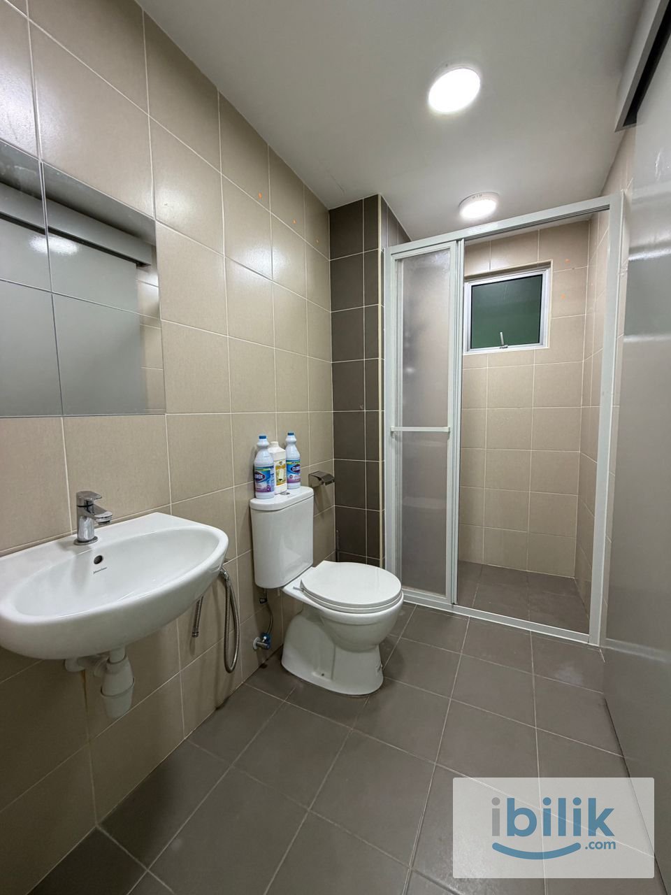 Razak City Fully Furnish Master Room For Rent - Image 2