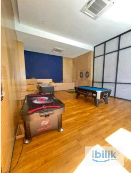 Middle Room - Image 2