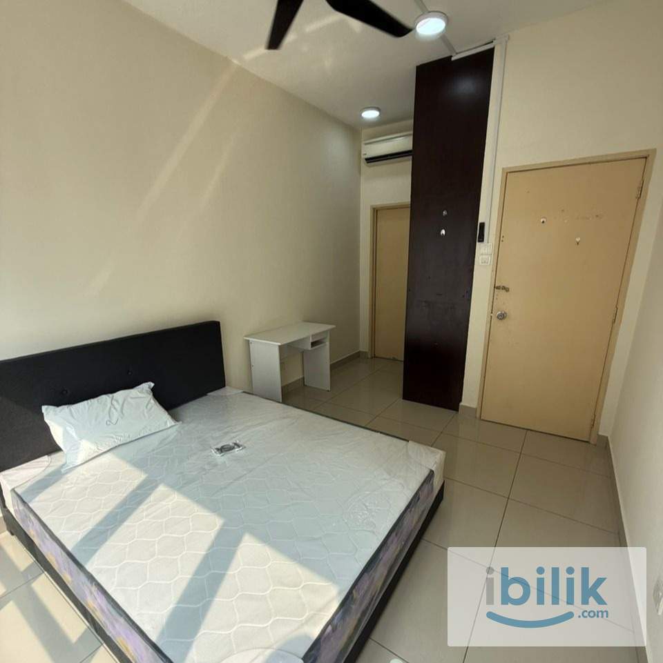 OUG Parklane Master Room | Near MRT | Fully Furnished | Aircond | Nice View | Below Market - Image 1