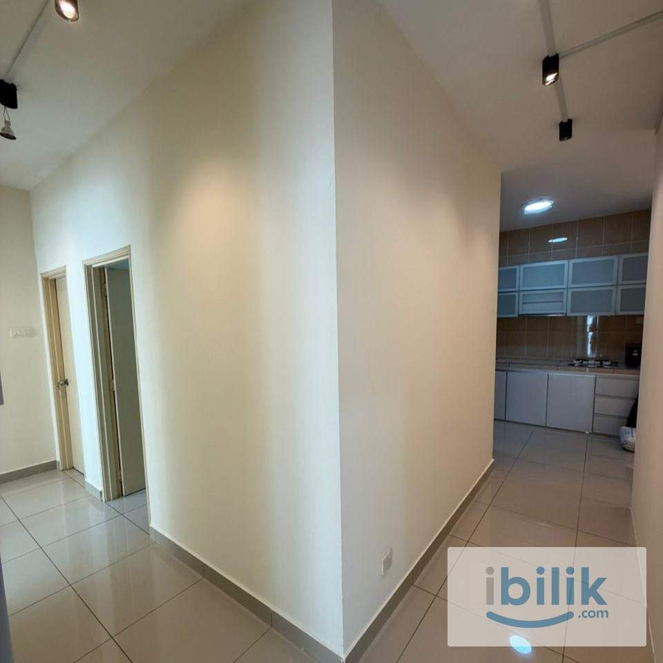 OUG Parklane Medium Room | Near MRT | Fully Furnished | Aircond | Nice View | Below Market - Image 3