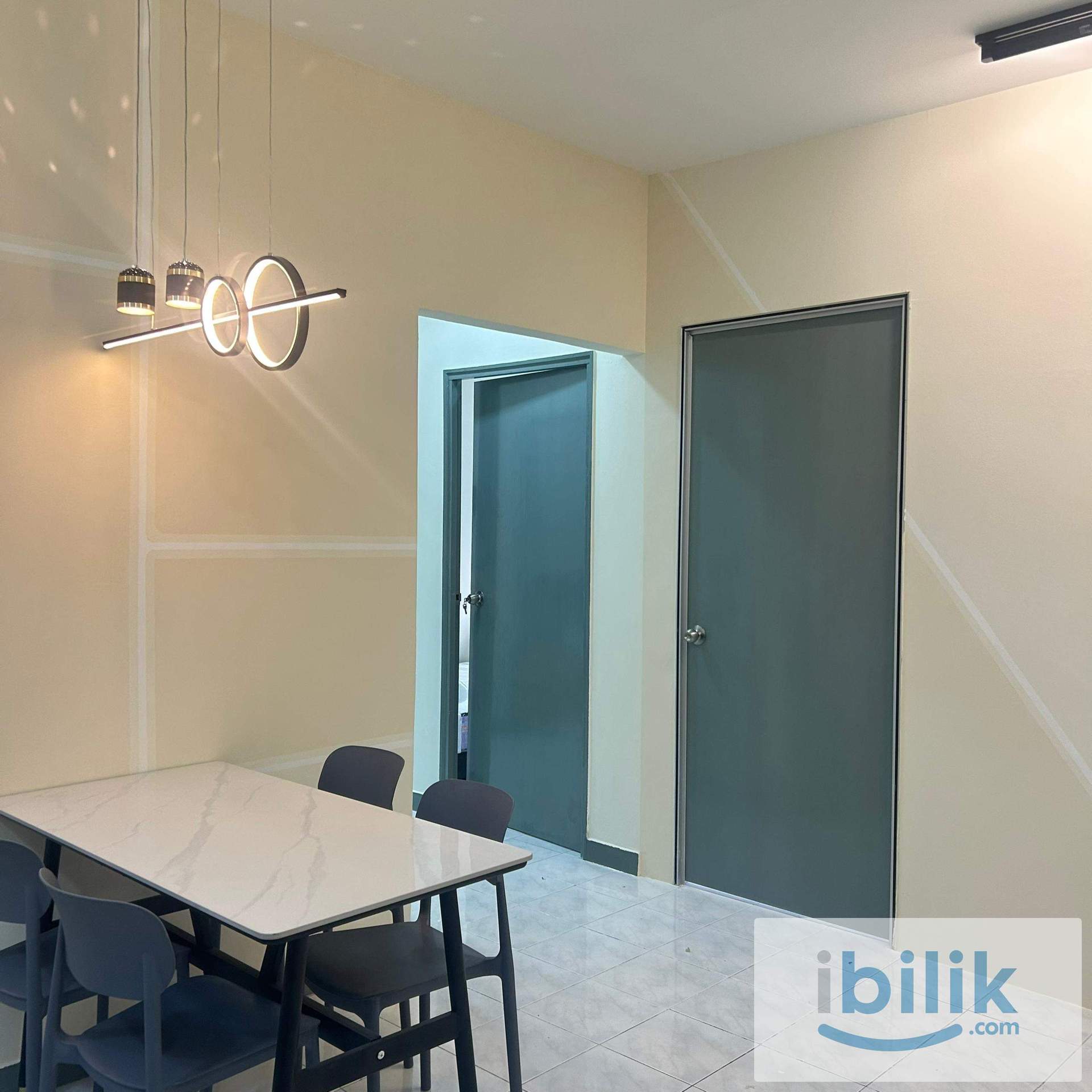 SD Tiara Small Room | 5min MRT Sri Damansara | Fully Furnished | Aircond + Wifi | Move In Now - Image 4