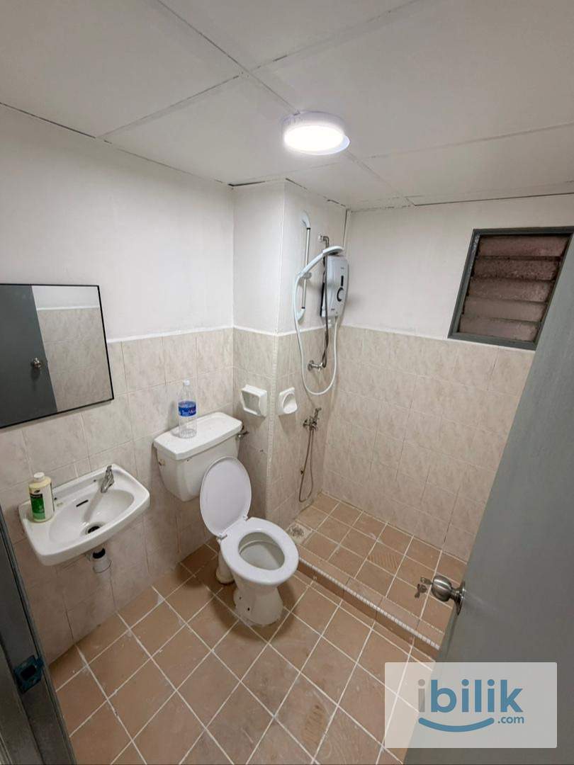 SD Tiara Small Room | 5min MRT Sri Damansara | Fully Furnished | Aircond + Wifi | Move In Now - Image 5