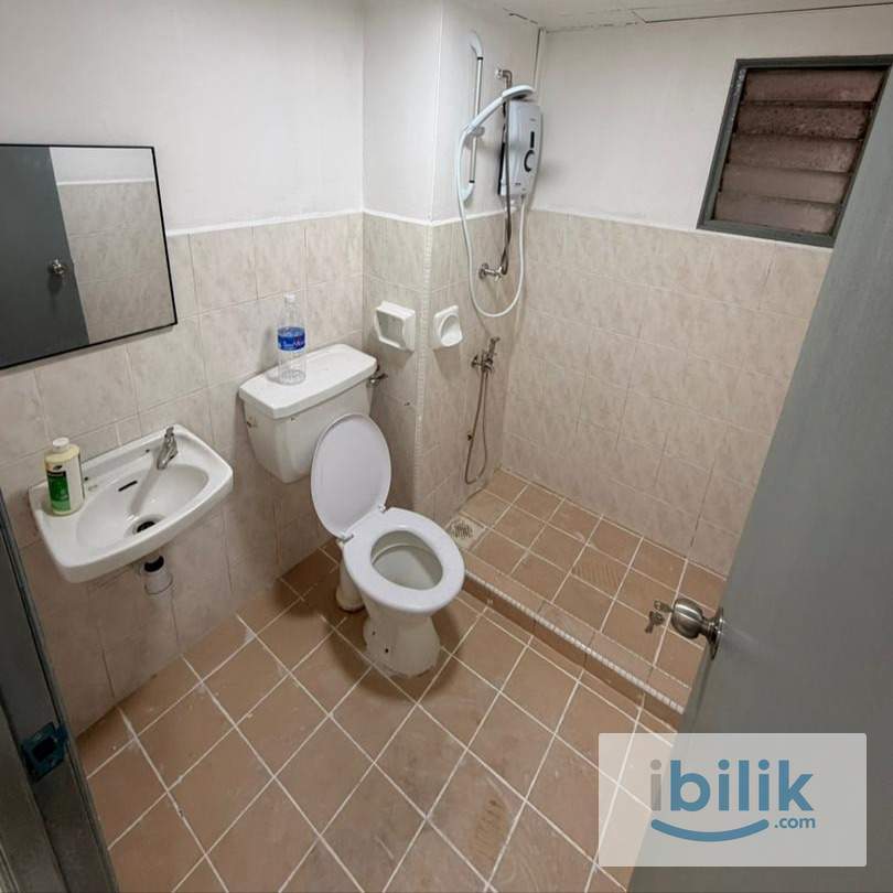 SD Tiara Medium Room | Near MRT | Fully Furnished | Aircond | Nice View | Below Market - Image 4