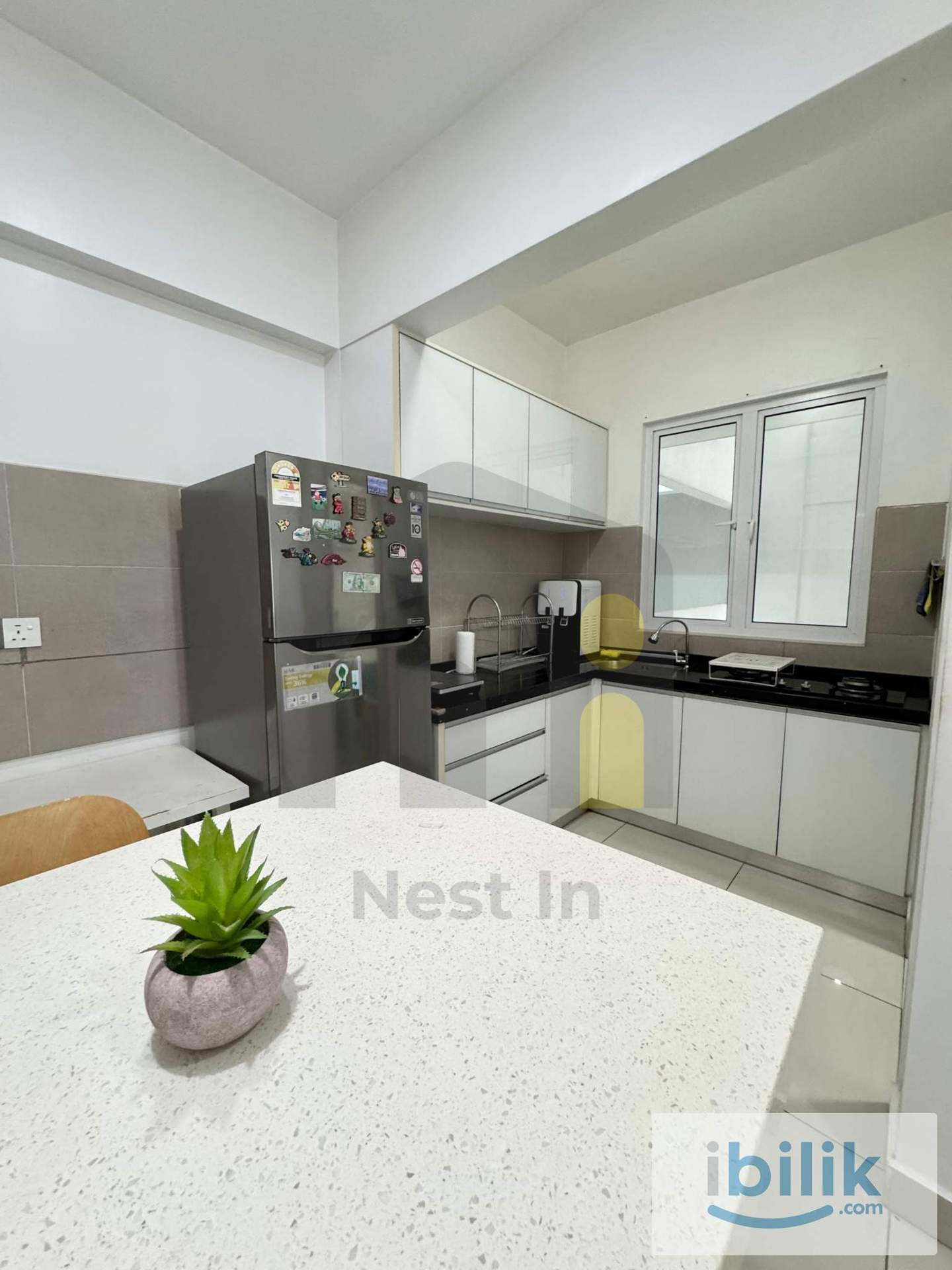 Gardens Ville master room for rent, Sungai Ara - Image 5