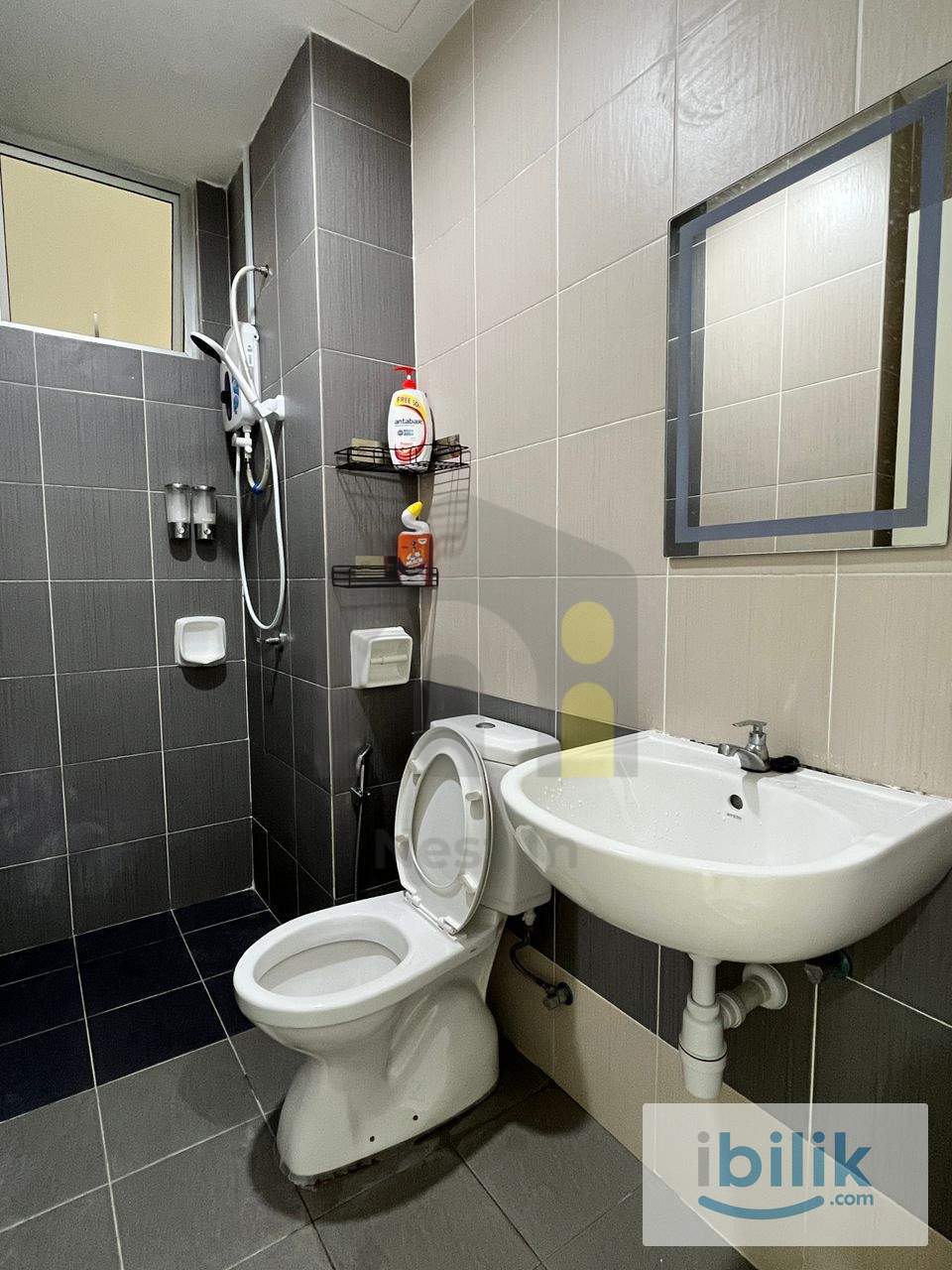 Medium Room 2 For Rent (Male unit) - Image 4
