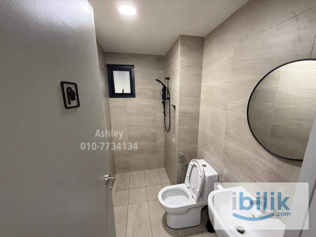 FEMALE Chinese Single Room @ Skyline Pudu - 1 min walk to LRT | Bright & Private Corner Unit - Image 5