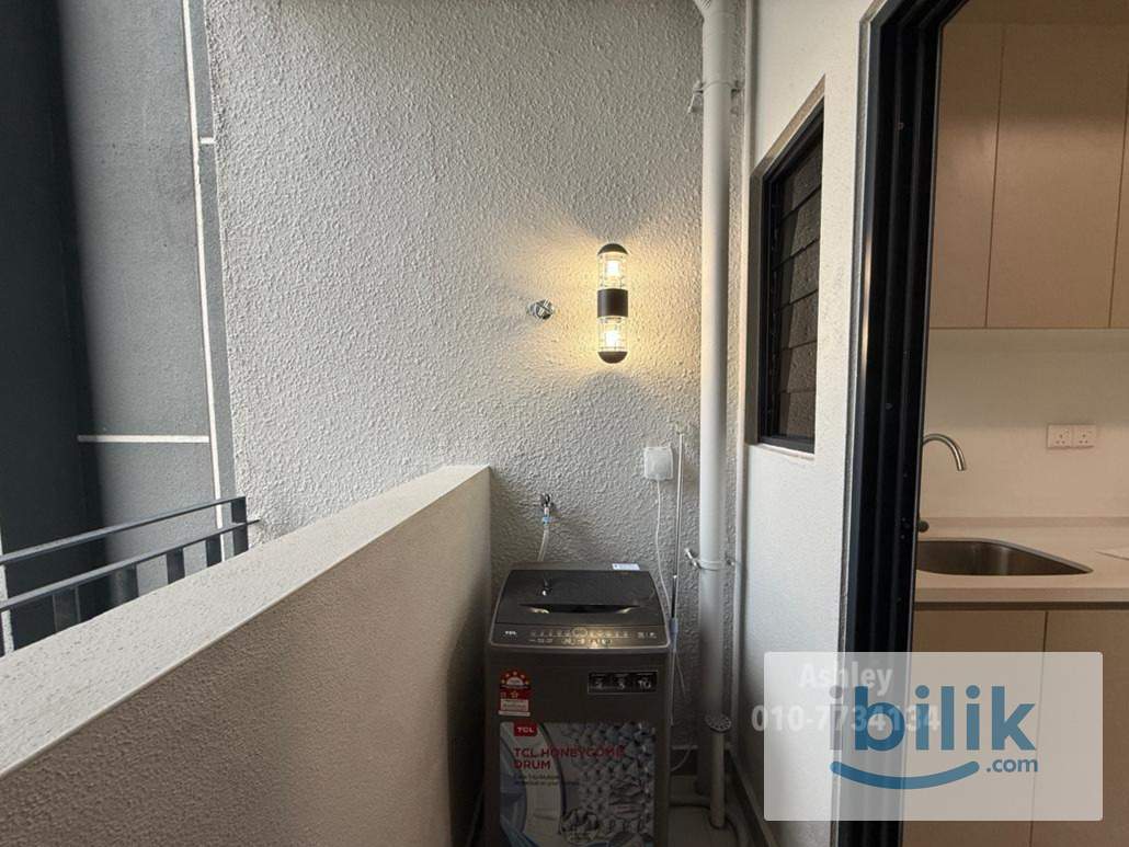 FEMALE Chinese Single Room @ Skyline Pudu - 1 min walk to LRT | Bright & Private Corner Unit - Image 6