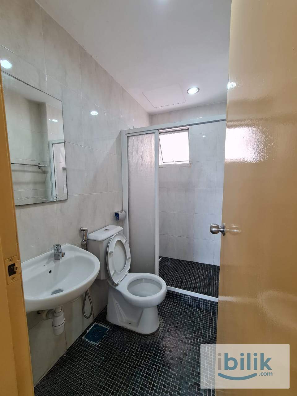 Single Room Near UCSI Taman Connaught Cheras - Image 3