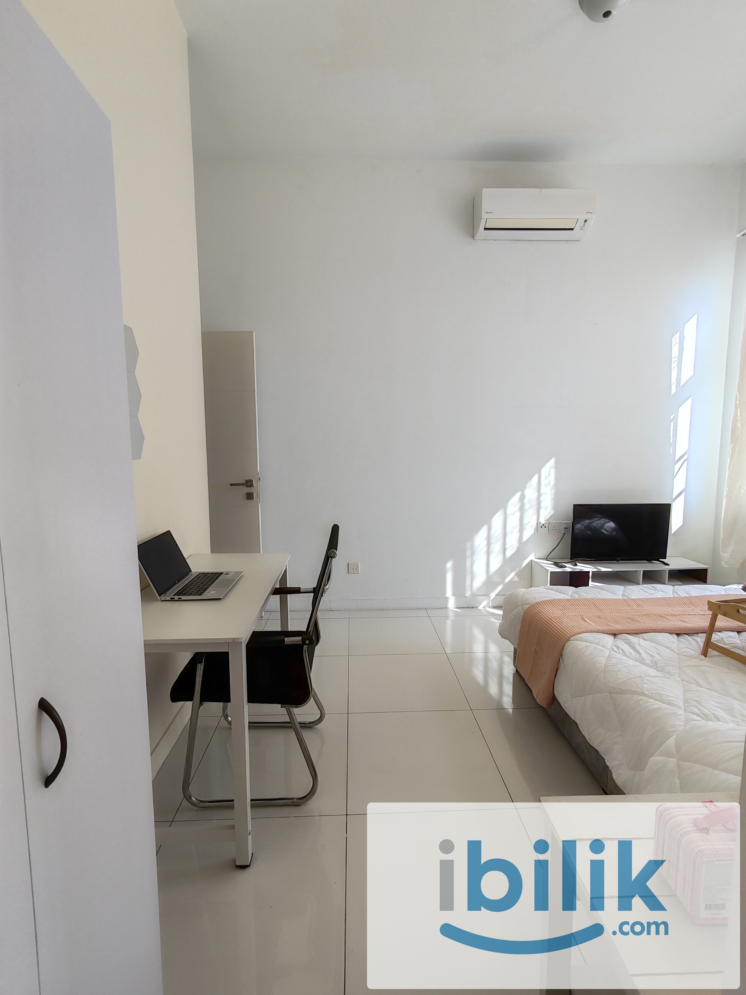 Master Room at Skypod Residence, Bandar Puchong Jaya - Fully Furnished, FREE Car Park - Image 6