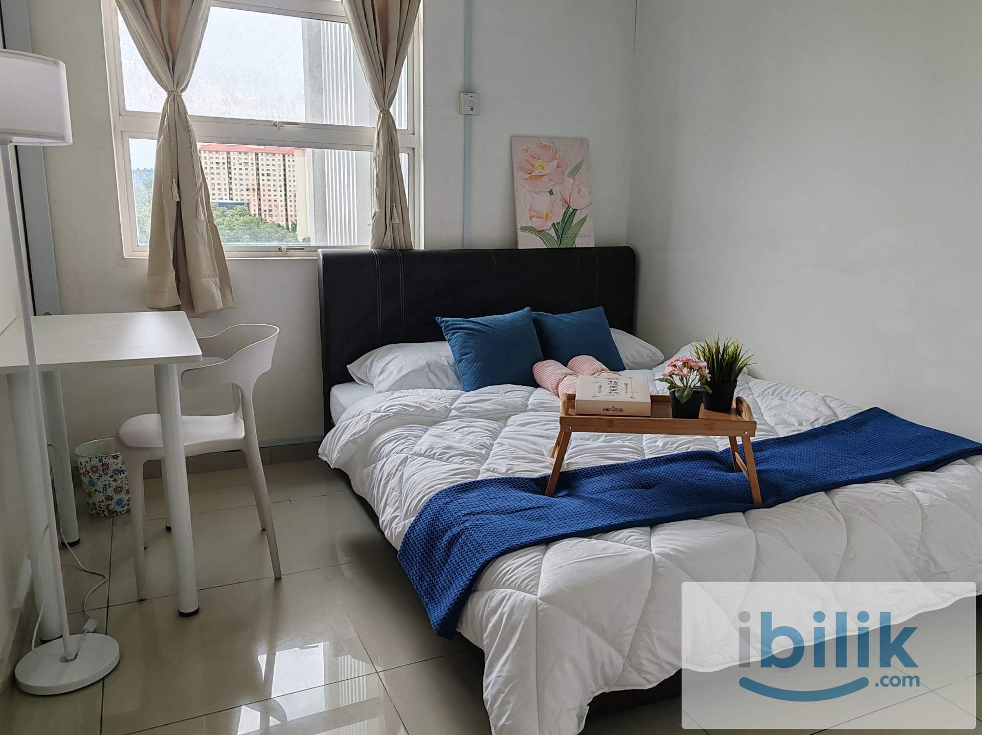 Middle Room for Rent in The Zest Bandar Kinrara, Bukit Jalil - Image 1
