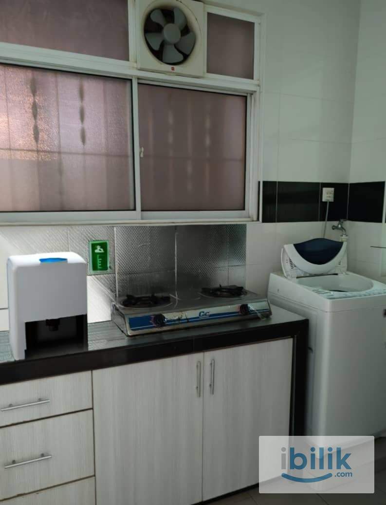 Middle Room for Rent in The Zest Bandar Kinrara, Bukit Jalil - Image 5