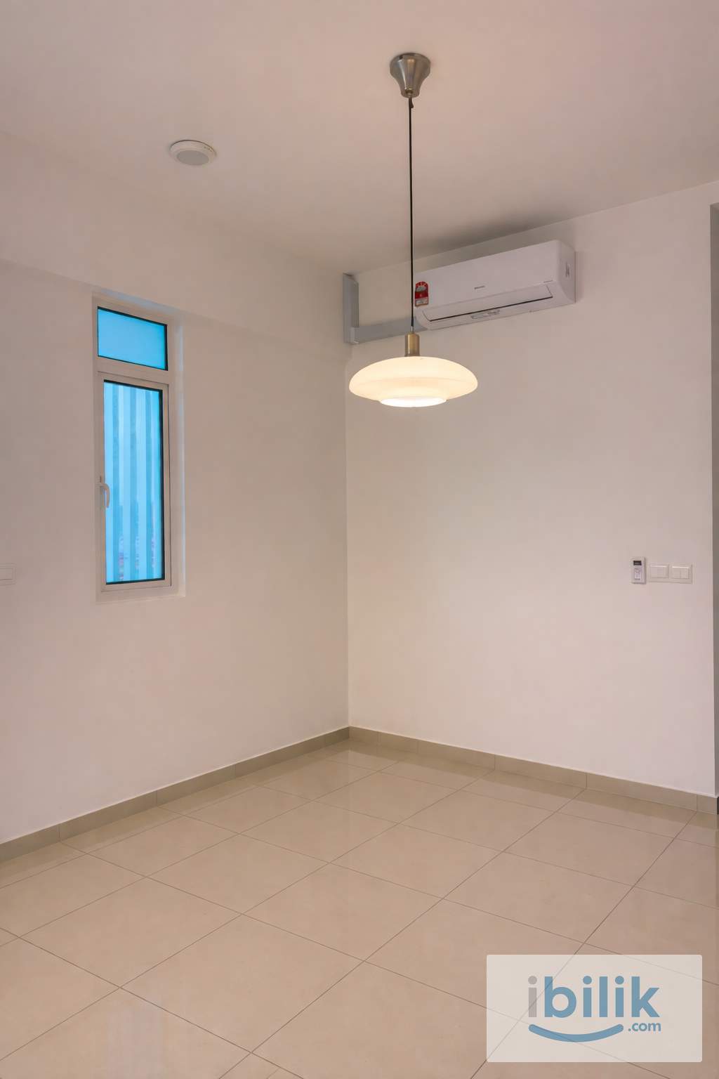 Single Room - Image 6