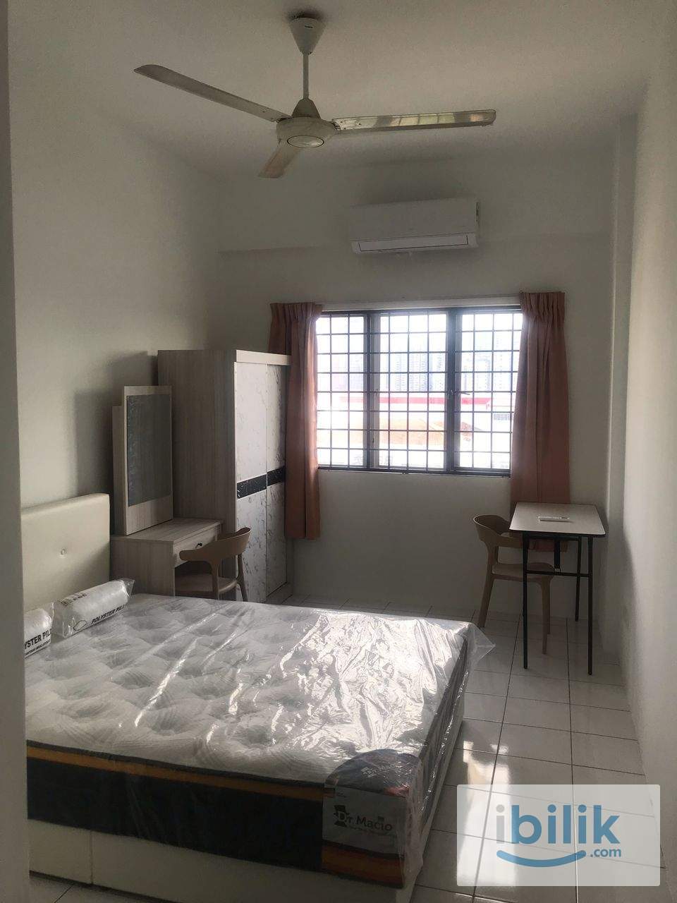 Bukit Jalil Master room for rent (walking distance to Pavilion Bukit Jalil, Aurora Place, Ho Hup Tower, LRT Awan Besar) - Image 1