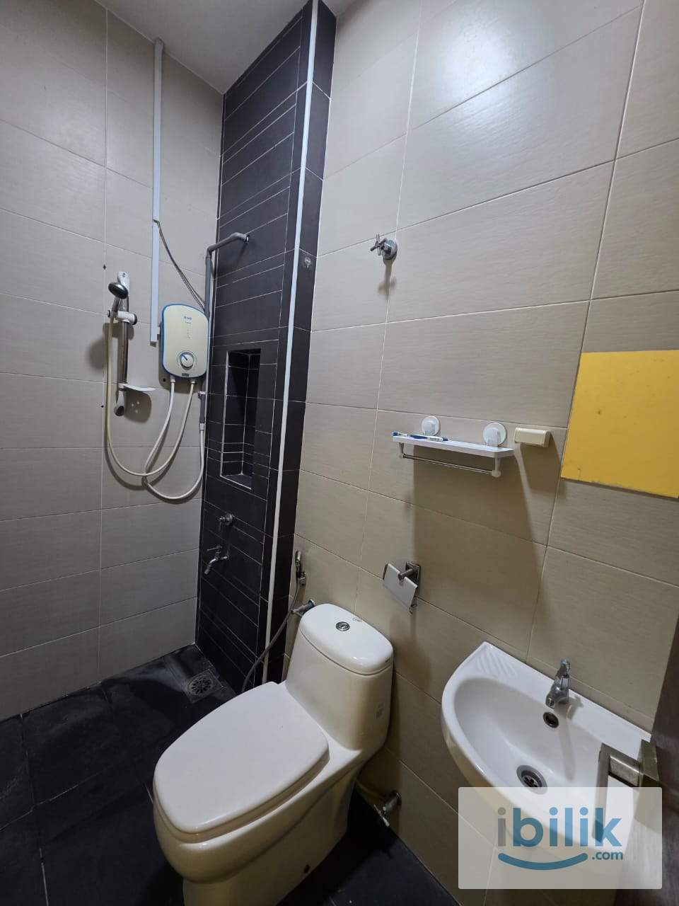 🏡MASTER ROOM WITH PRIVATE TOILET ❤️shah alam alam impian-selangor- - Image 4
