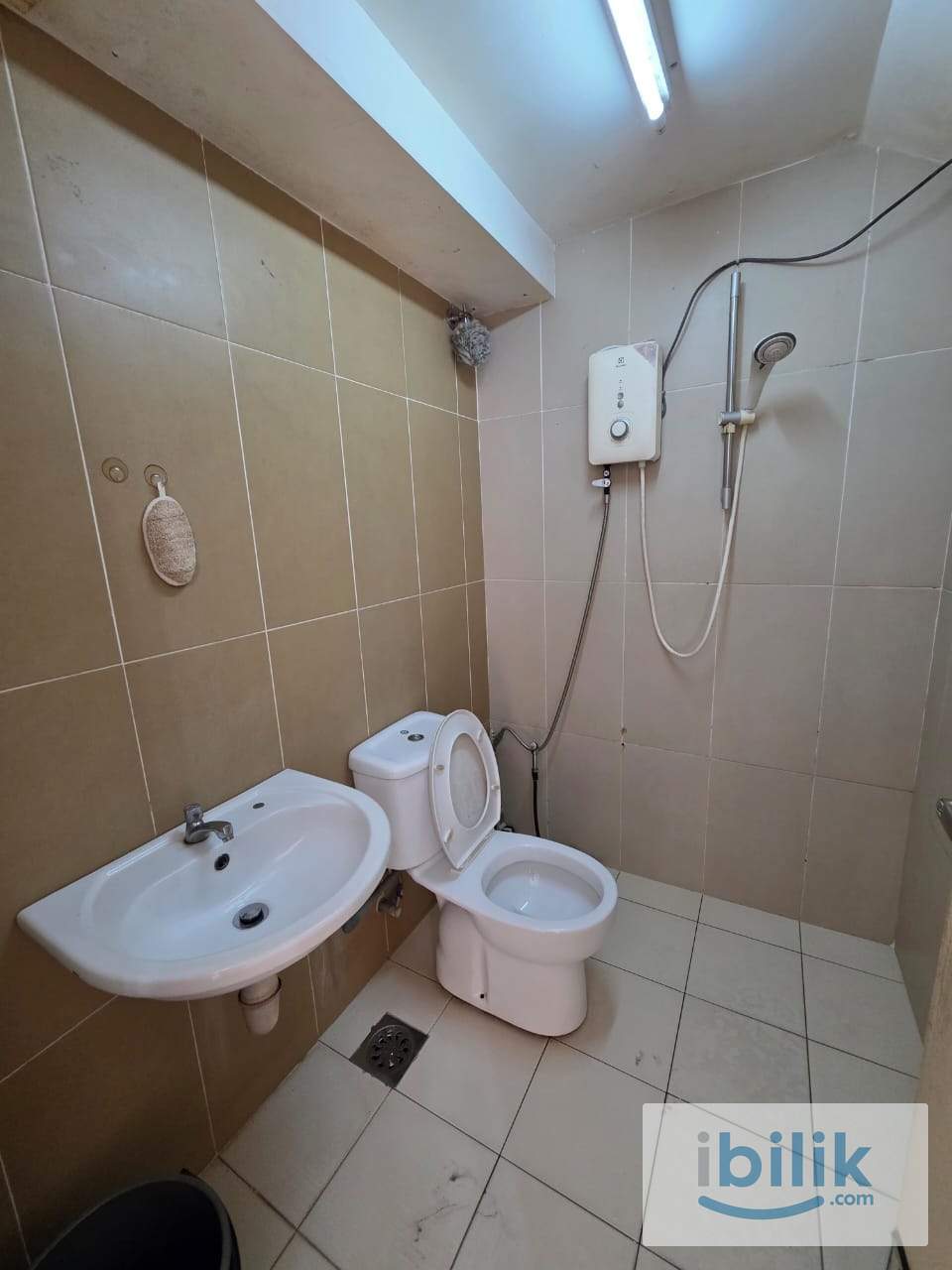 🎃Single Room at SHAH ALAM -ALAM IMPIAN- MOVE IN NOW ##### LOW DEPOSIT N ZERO DEPOSIT - Image 2
