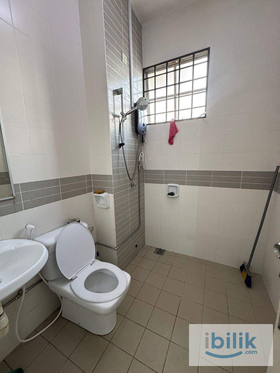 🏡💡💡ROOM FOR RENT-FEMALE unit❤️-setia alam -klang -near logistics kilang area - Image 4