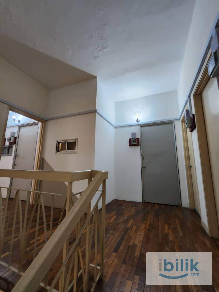 🏡🏡 kemuning utama-shah alam-sek 33-single room-immediately move in - Image 5