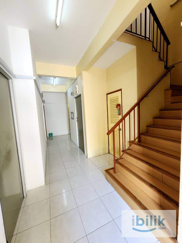 🏡🚪SHAH ALAM SINGLE ROOM-BUKIT RIMAU SEK 32- available now-immediately move in now - Image 5
