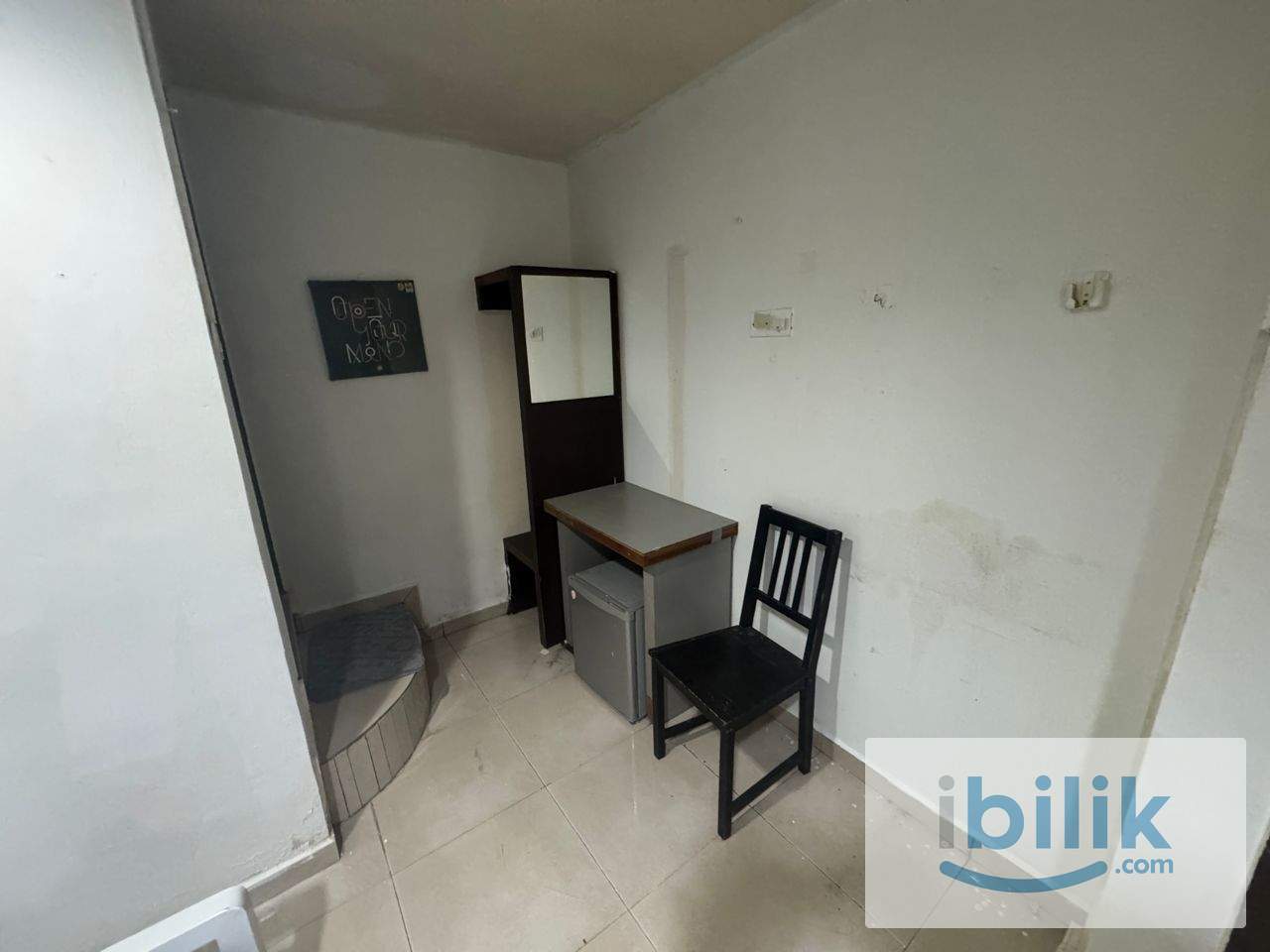 **near train mrt room - kota damansara-private toilet room-low deposit zero deposit-move in now** - Image 3