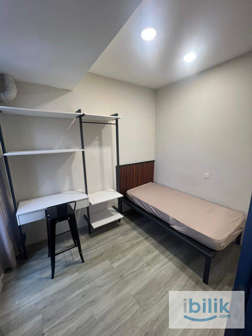 🚪female ❤️unit usj 21- co living room-single room- low deposit n zero deposit 💡immediately move in - Image 2