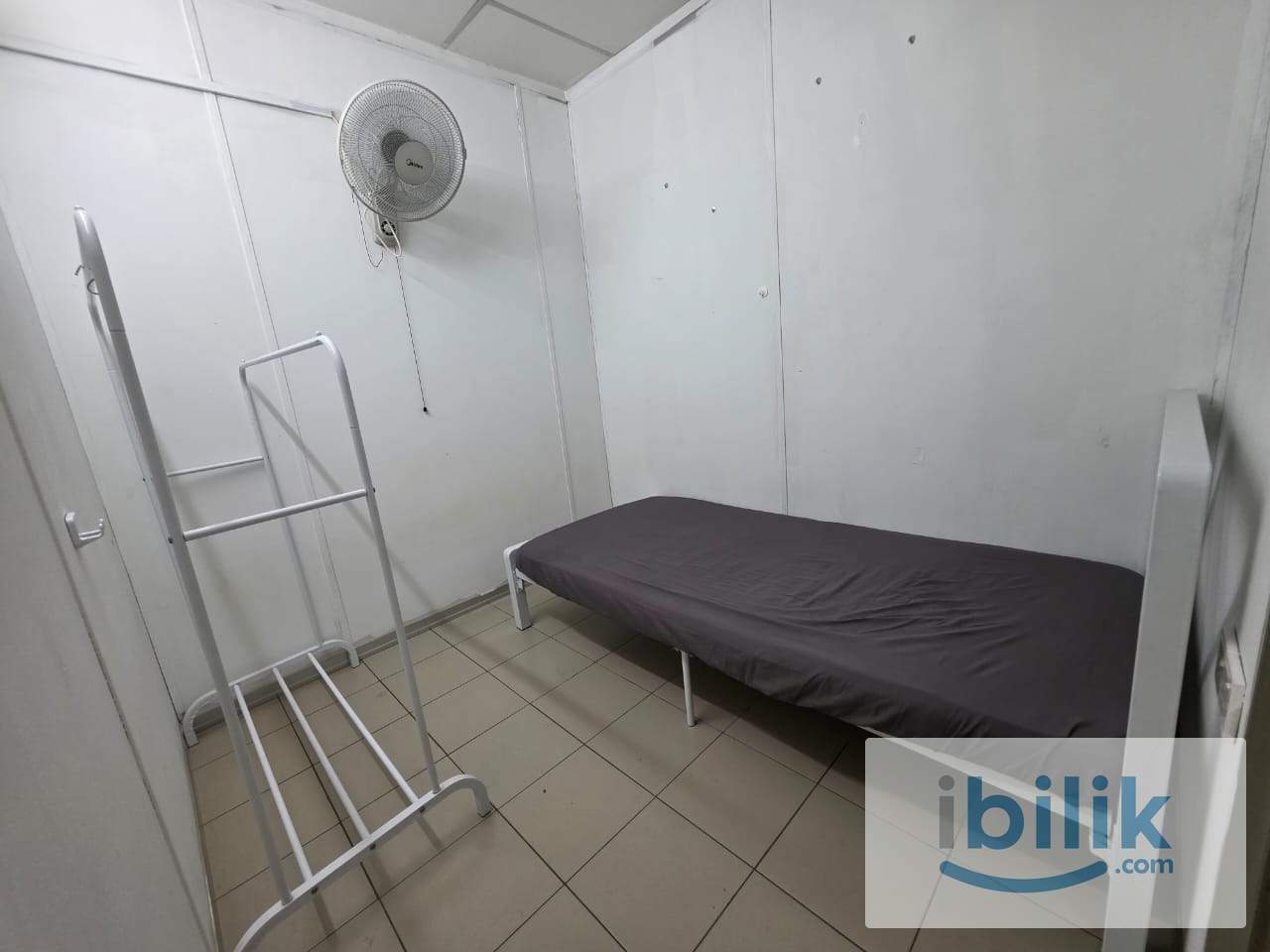 🏡ara damansara room near lrt lembah subang - low deposit n zero deposit- immediately move in ✅ - Image 1