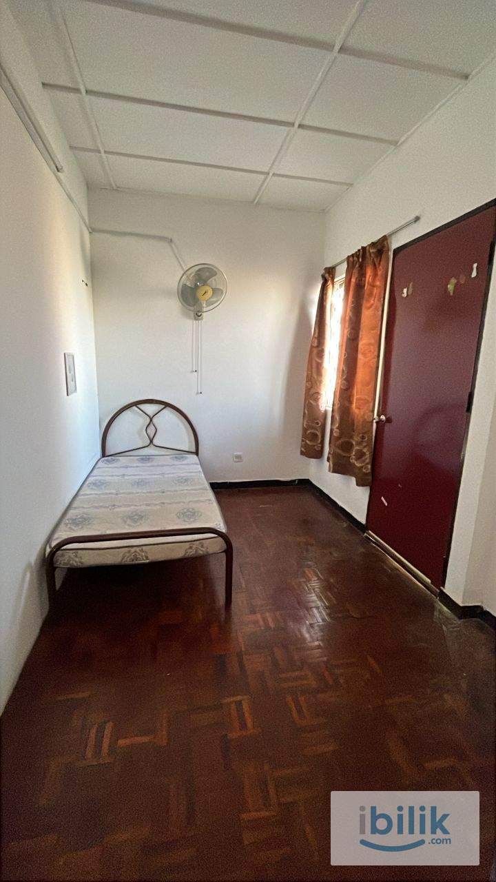 🏡SS2 -middle room- available now-low deposit and zero deposit- immediately move in now💡💡 - Image 1