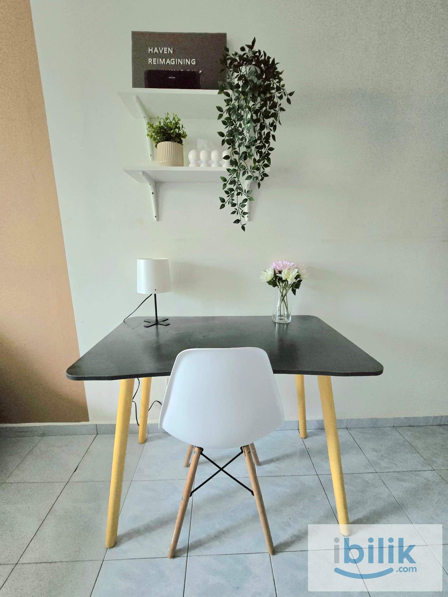 Bukit Indah | Balcony Room | No Agent Fee - Image 2