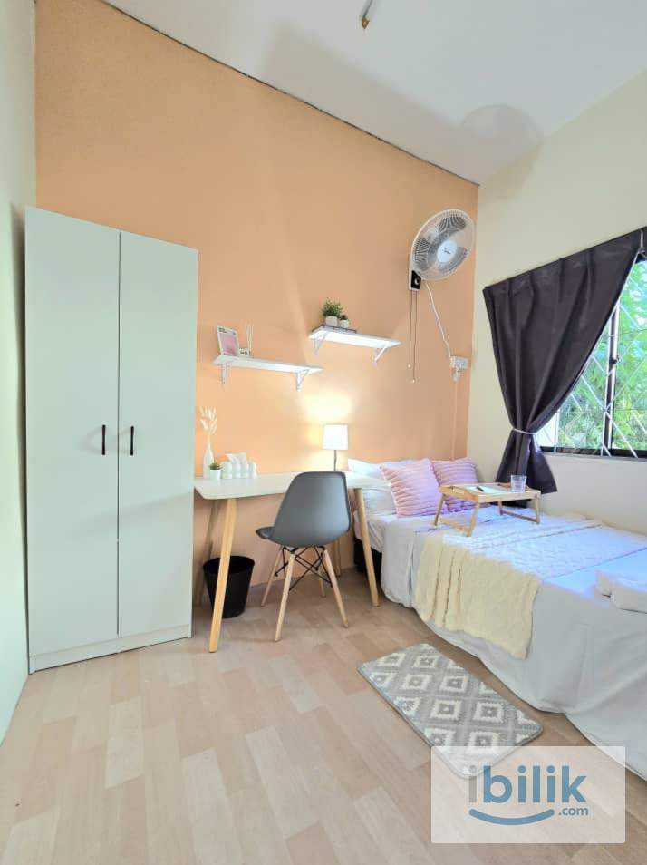 Taman Johor Jaya｜Single Room | 5Mins To Tebrau | MALE ONLY - Image 1