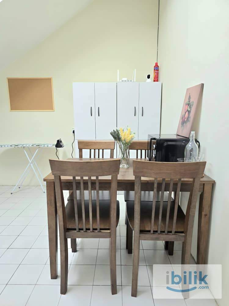 Taman Johor Jaya｜Single Room | 5Mins To Tebrau | MALE ONLY - Image 2