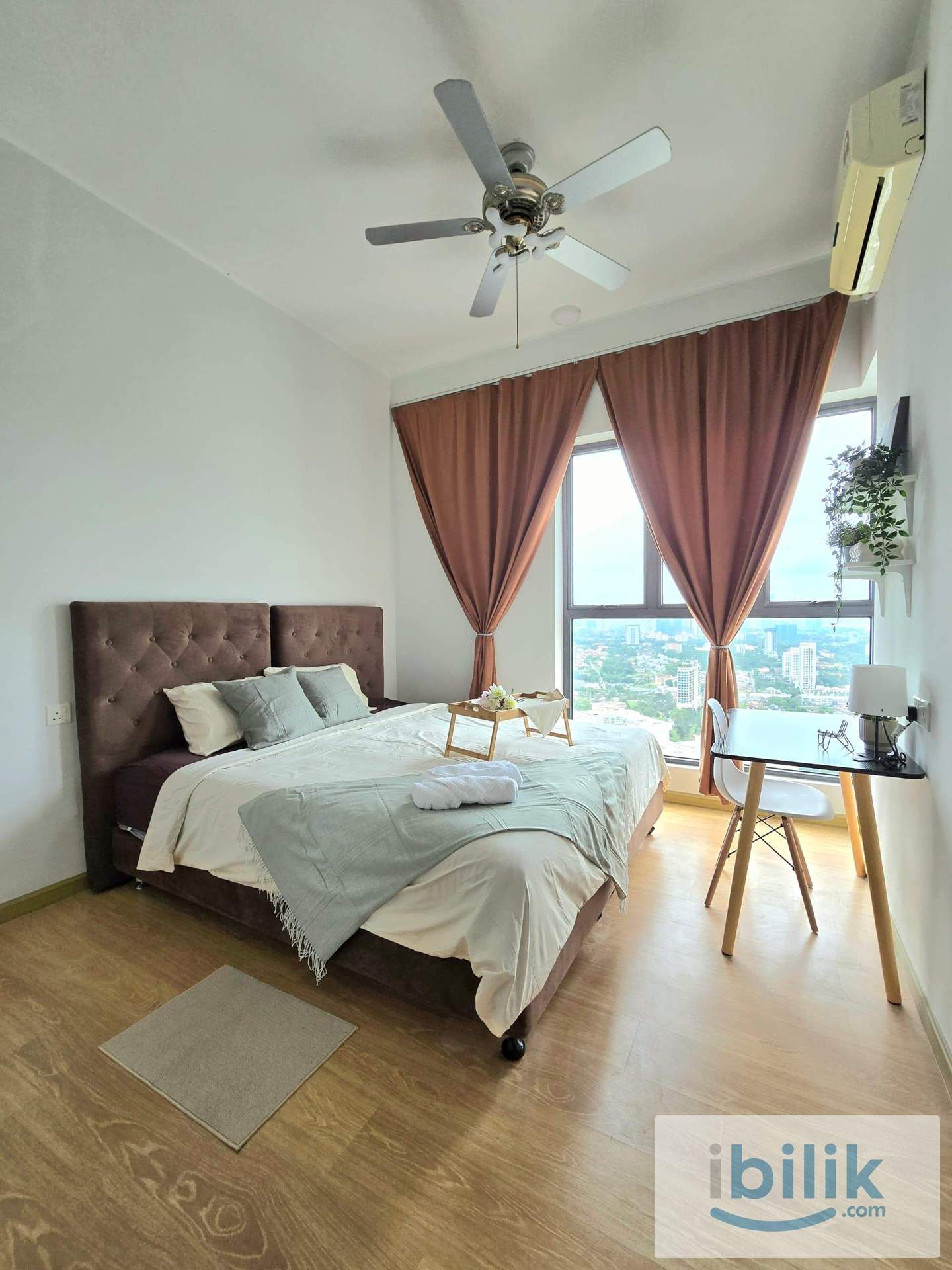 🔥Danga Bay｜Sub-Master Rooms | Shutter Bus To CIQ🔥 - Image 1