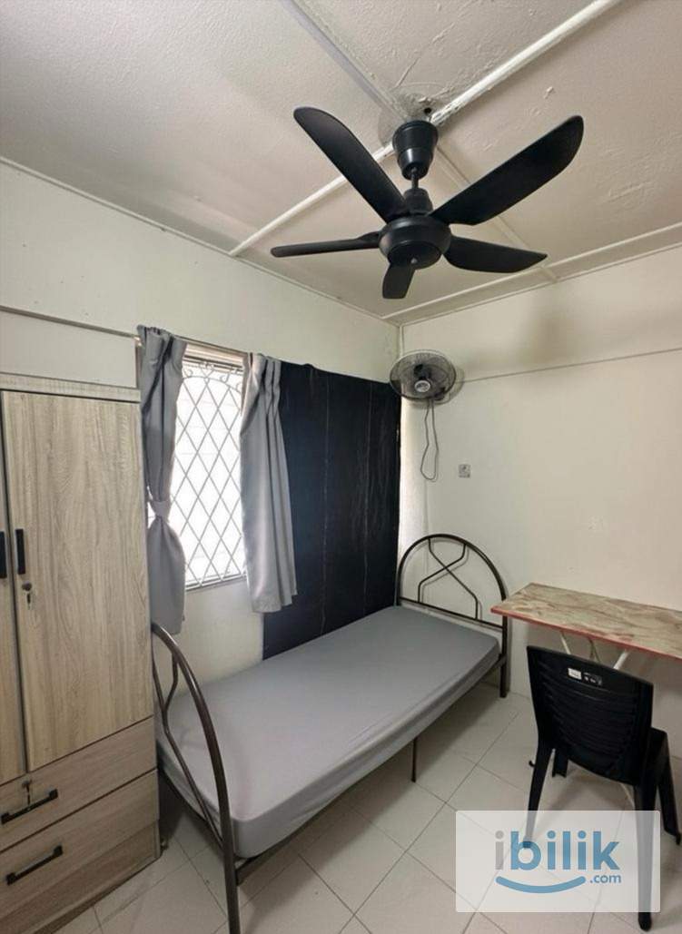 Kurau Road Flat, Jelutong - Image 1