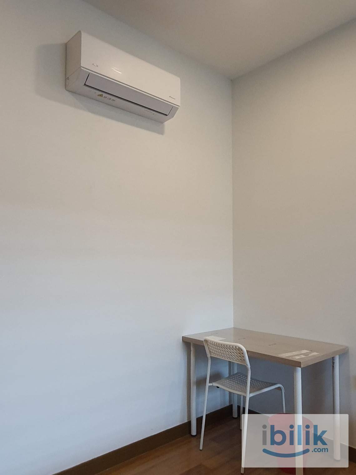 Master Room with Private Balcony and Bath at Bien Venue RM950 Only - Image 3